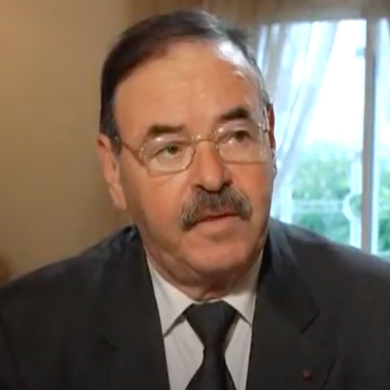 WoodartBell, Kamal Bellamine